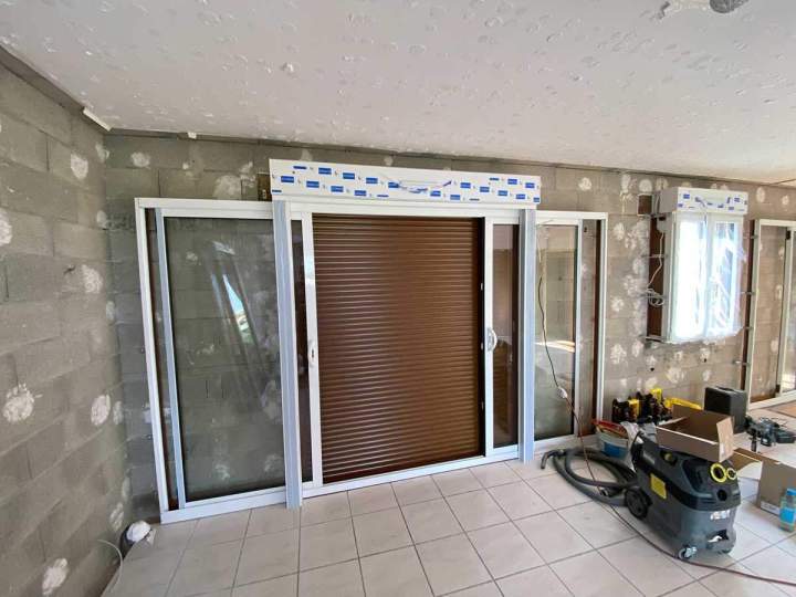 Pose volets PVC Alu Dhuizon