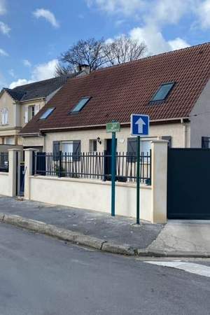 Pose volets PVC Alu Dhuizon